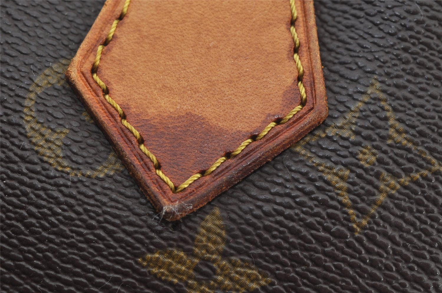 Authentic Louis Vuitton Monogram Alma Hand Bag Purse M51130 LV 5852J