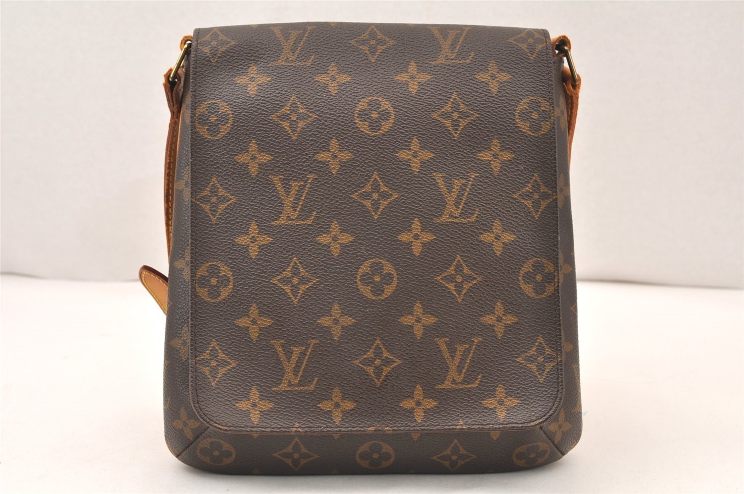 Authentic Louis Vuitton Monogram Musette Salsa Shoulder Bag Purse LV 5860K