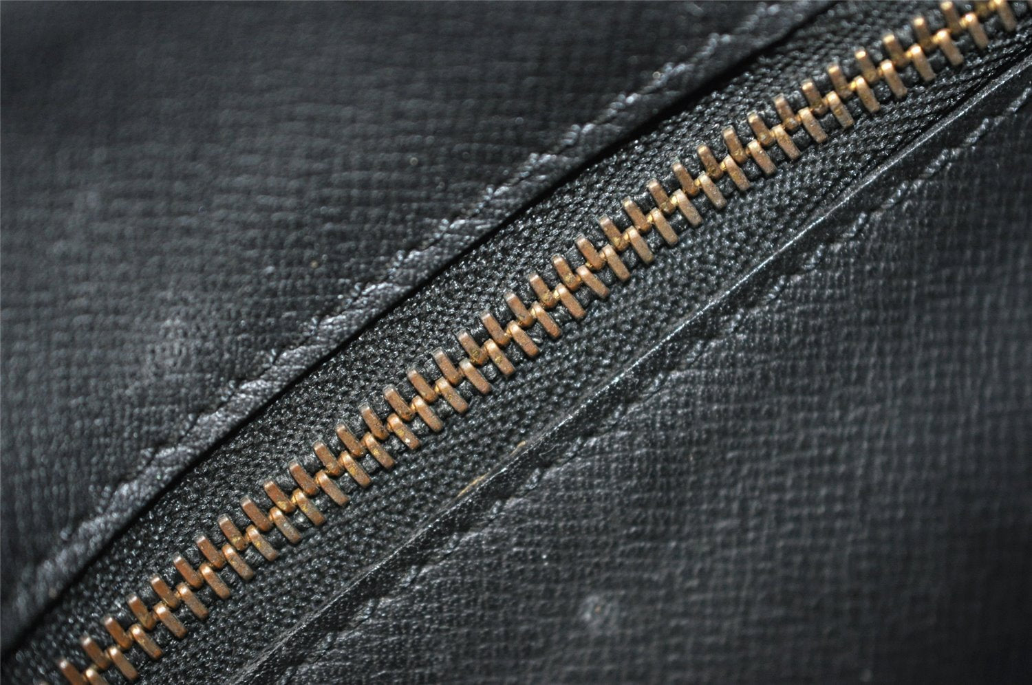 Auth Louis Vuitton Epi Trocadero 27 Shoulder Cross Bag Black M52302 LV 5861I