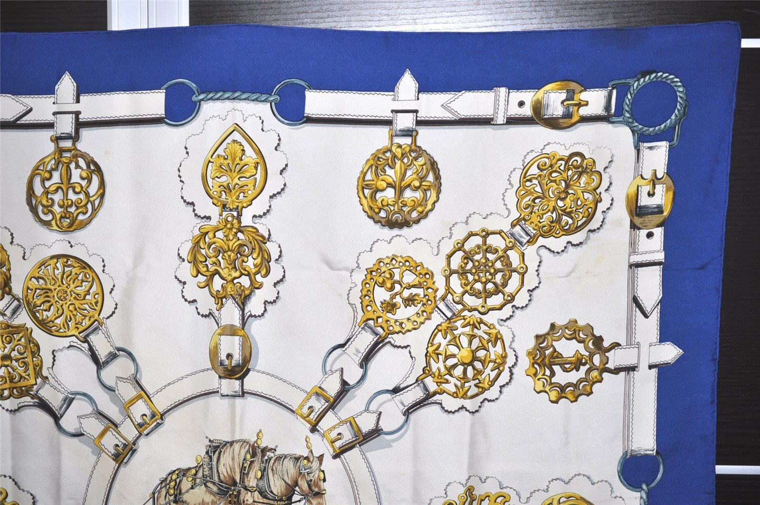 Authentic HERMES Carre 90 Scarf 