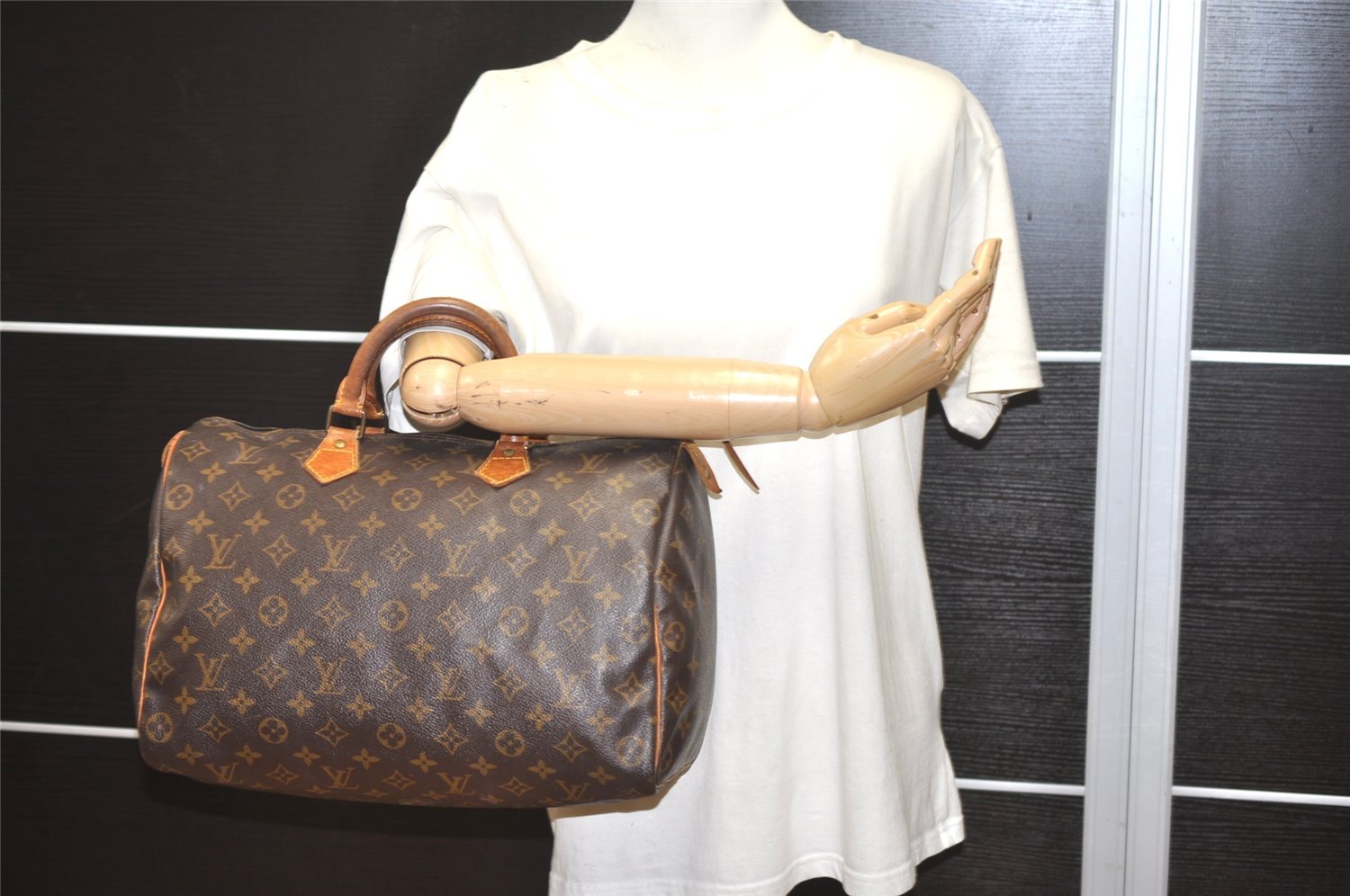 Authentic Louis Vuitton Monogram Speedy 35 Hand Boston Bag M41524 LV 5863I