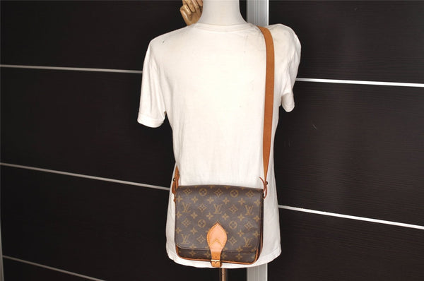 Authentic Louis Vuitton Monogram Cartouchiere MM M51253 Shoulder Bag Junk 5879J
