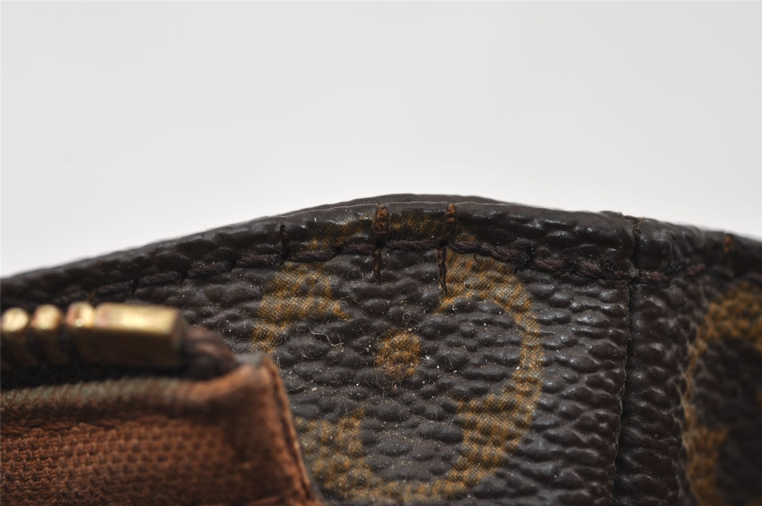 Authentic Louis Vuitton Monogram Trotteur Shoulder Cross Bag M51240 Junk 5882I