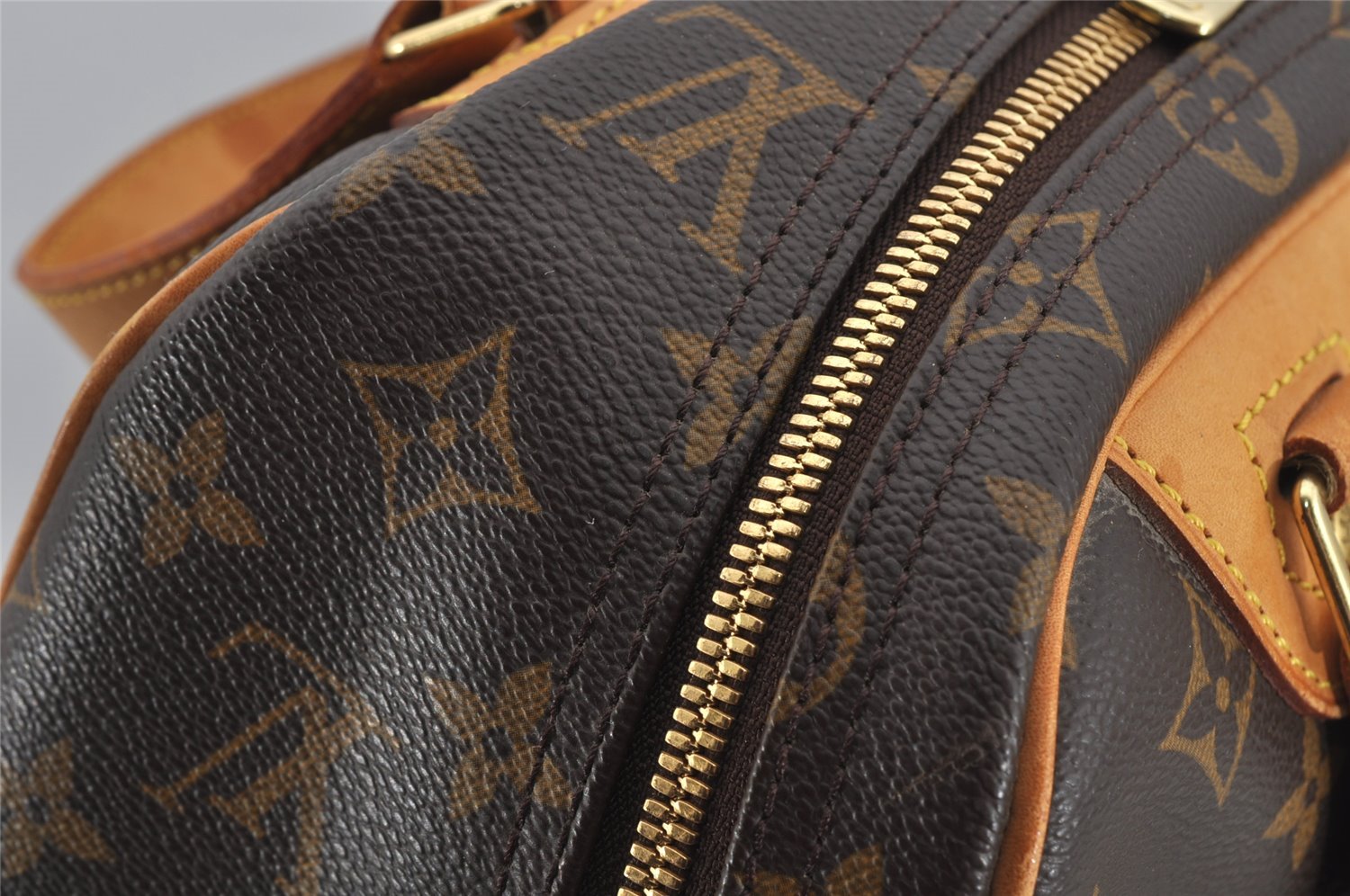 Authentic Louis Vuitton Monogram Excursion Hand Bag M41450 LV 5882J