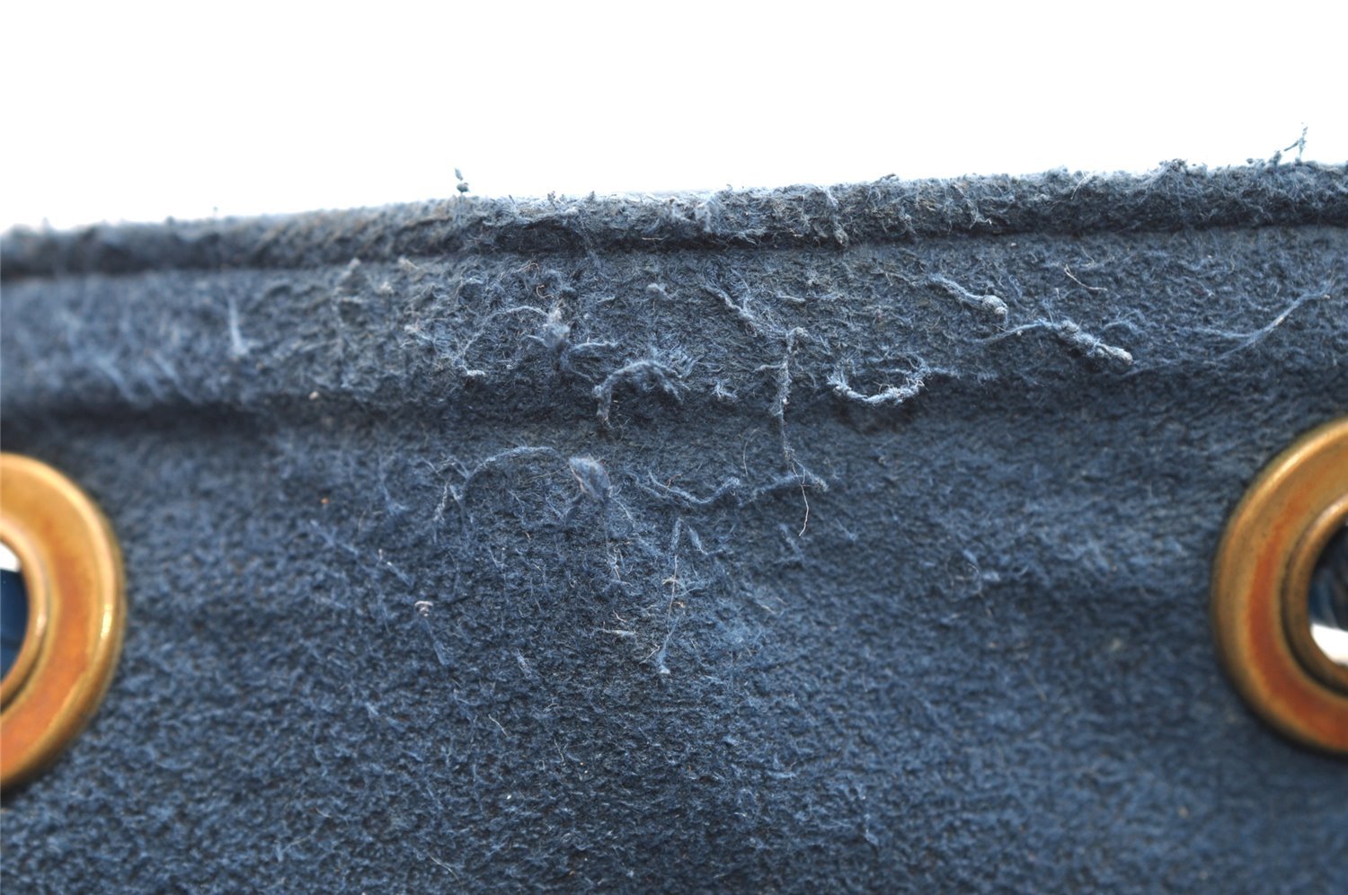 Authentic Louis Vuitton Epi Petit Noe Shoulder Drawstring Bag M44105 Blue 5883I