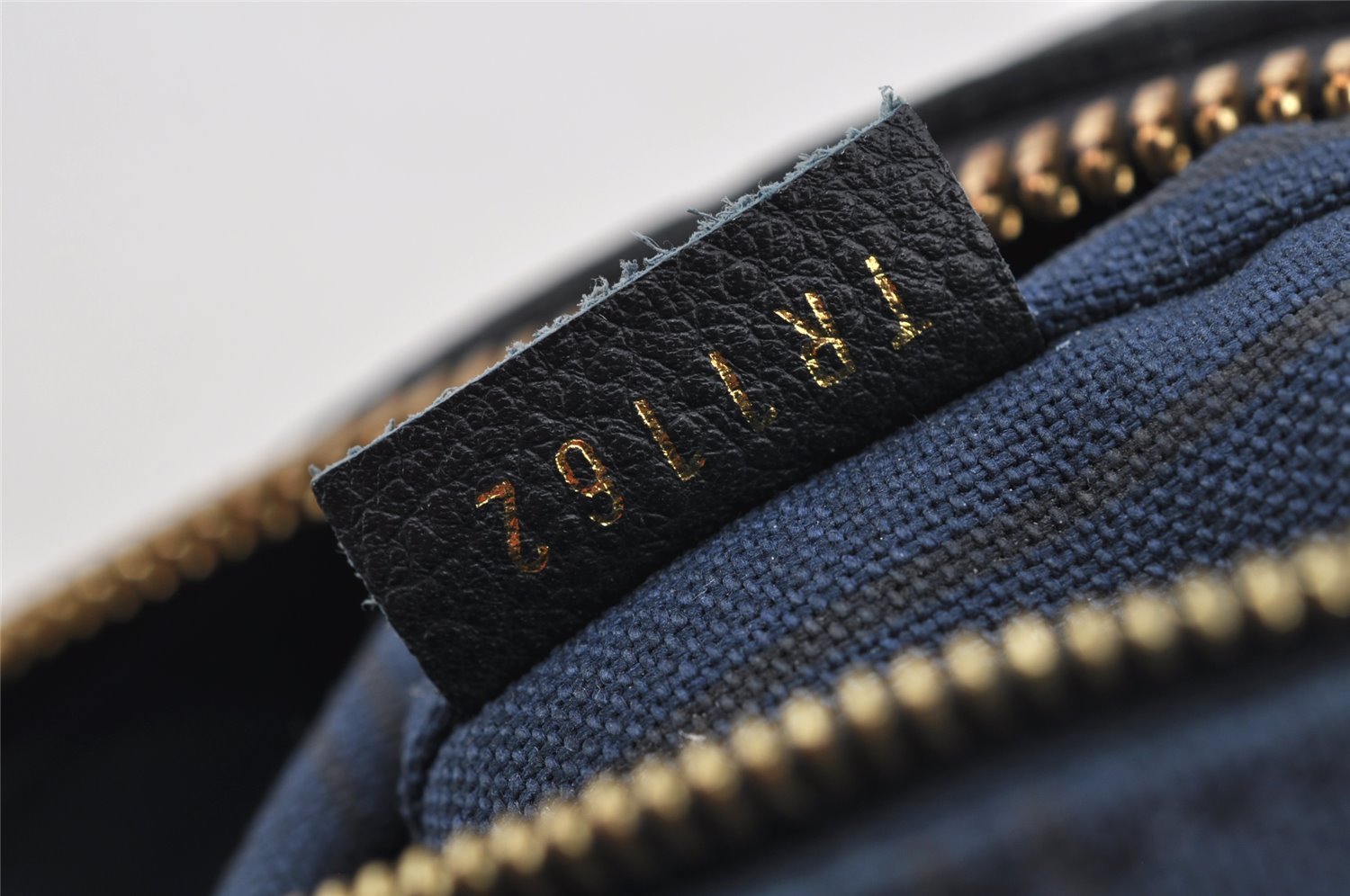 Auth Louis Vuitton Monogram Empreinte Lumineuse PM Tote Bag Navy M93410 LV 5886I