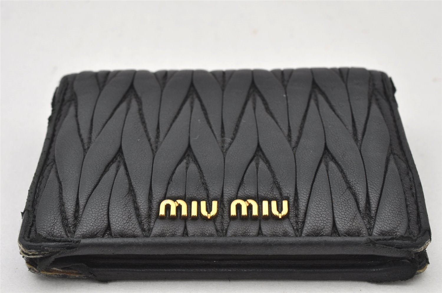 Authentic MIU MIU Vintage Matelasse Leather Bifold Wallet Purse Black 5889K