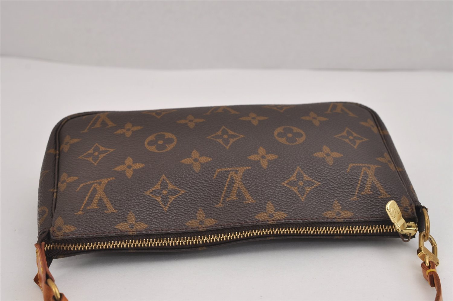 Authentic Louis Vuitton Monogram Pochette Accessoires Pouch M51980 LV 5890J