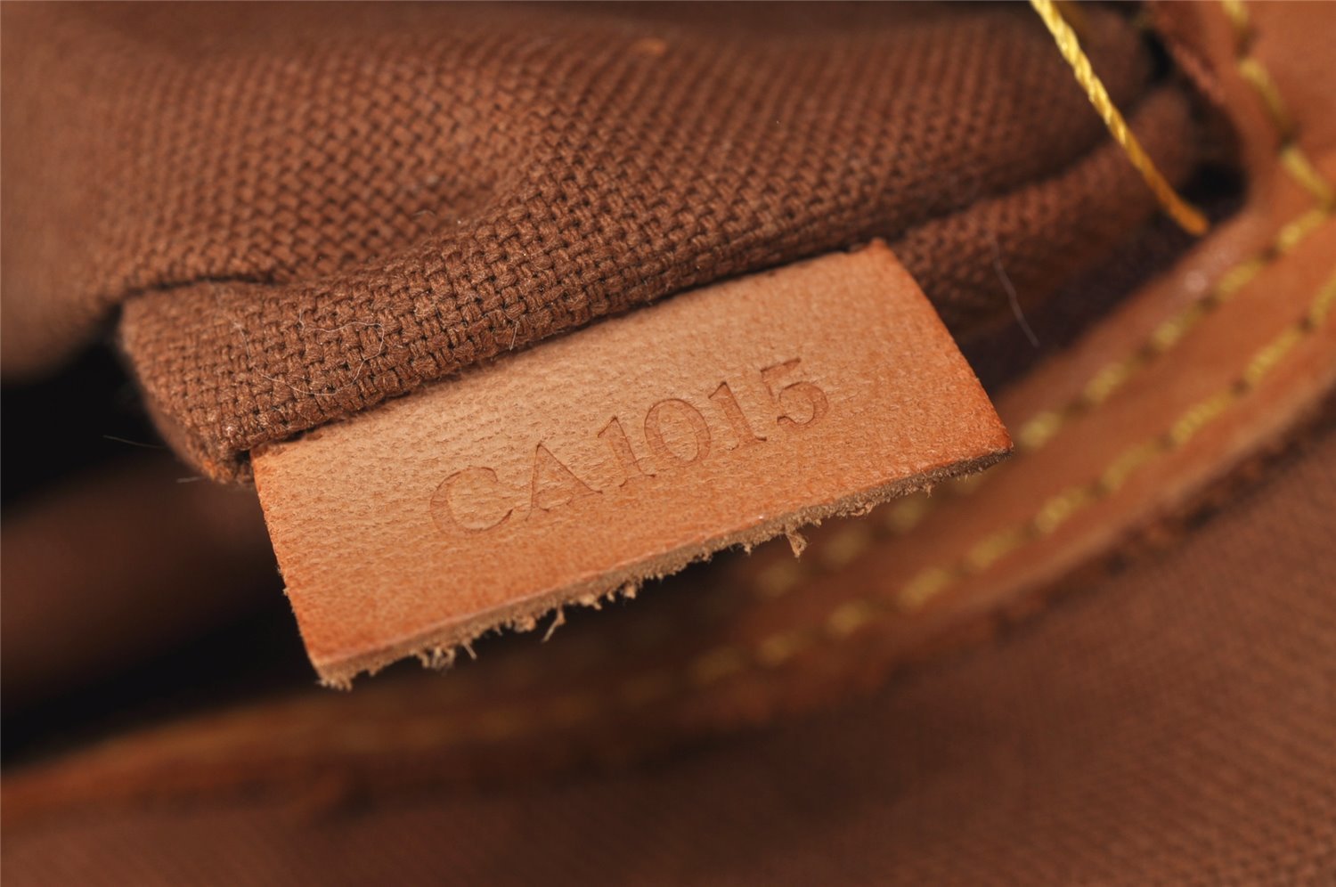 Authentic Louis Vuitton Monogram Batignolles Horizontal Tote Bag M51154 LV 5891I