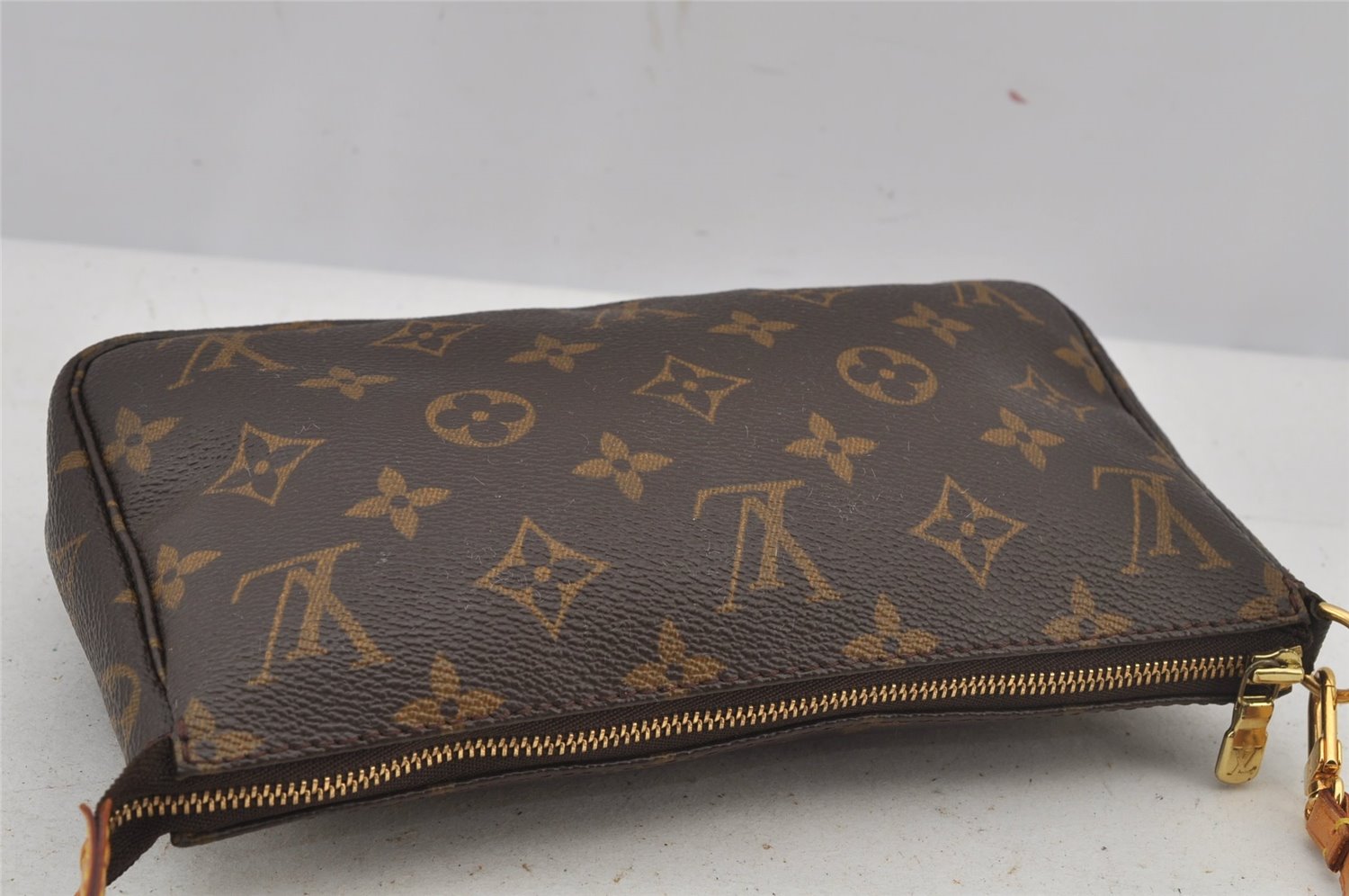 Authentic Louis Vuitton Monogram Pochette Accessoires Pouch M51980 LV 5891J