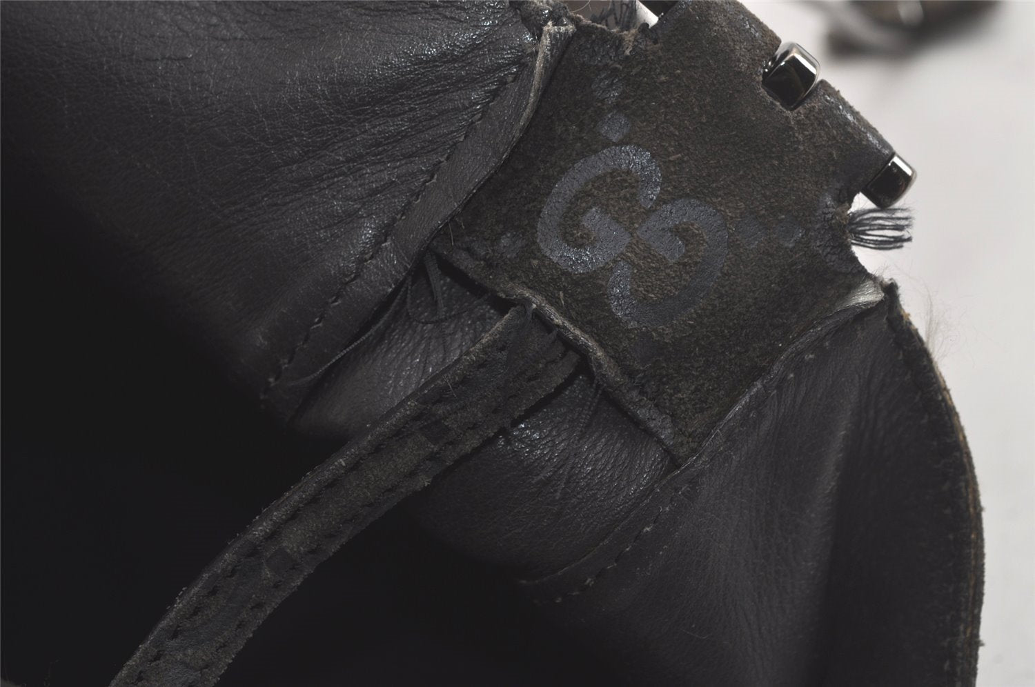 Authentic GUCCI Shoulder Hand Bag GG Suede Leather 0013181 Black Junk 5891K