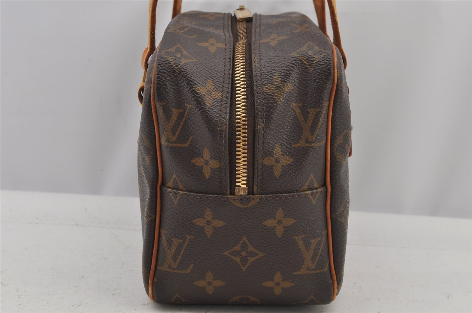 Authentic Louis Vuitton Monogram Cite MM Shoulder Bag M51182 LV 5896J