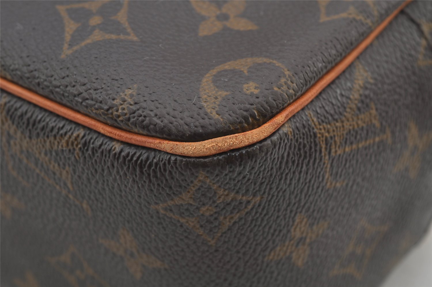 Authentic Louis Vuitton Monogram Cite MM Shoulder Bag M51182 LV 5896J