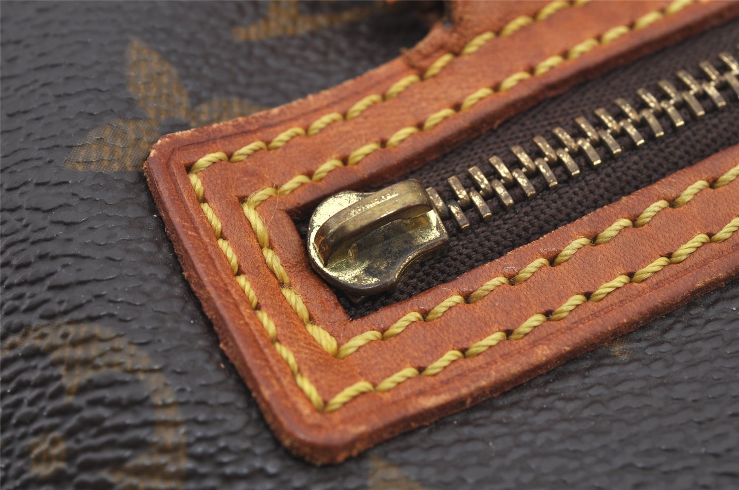 Authentic Louis Vuitton Monogram Cite MM Shoulder Bag M51182 LV 5896J