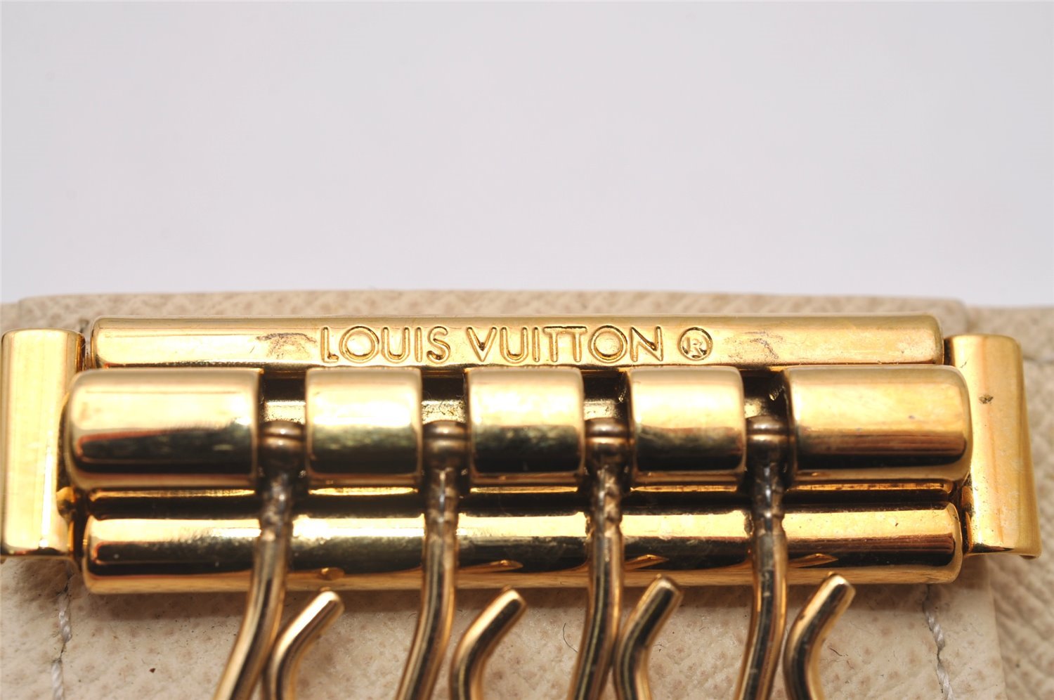 Authentic Louis Vuitton Damier Azur Multicles 4 Key Case Holder N60020 LV 5900I