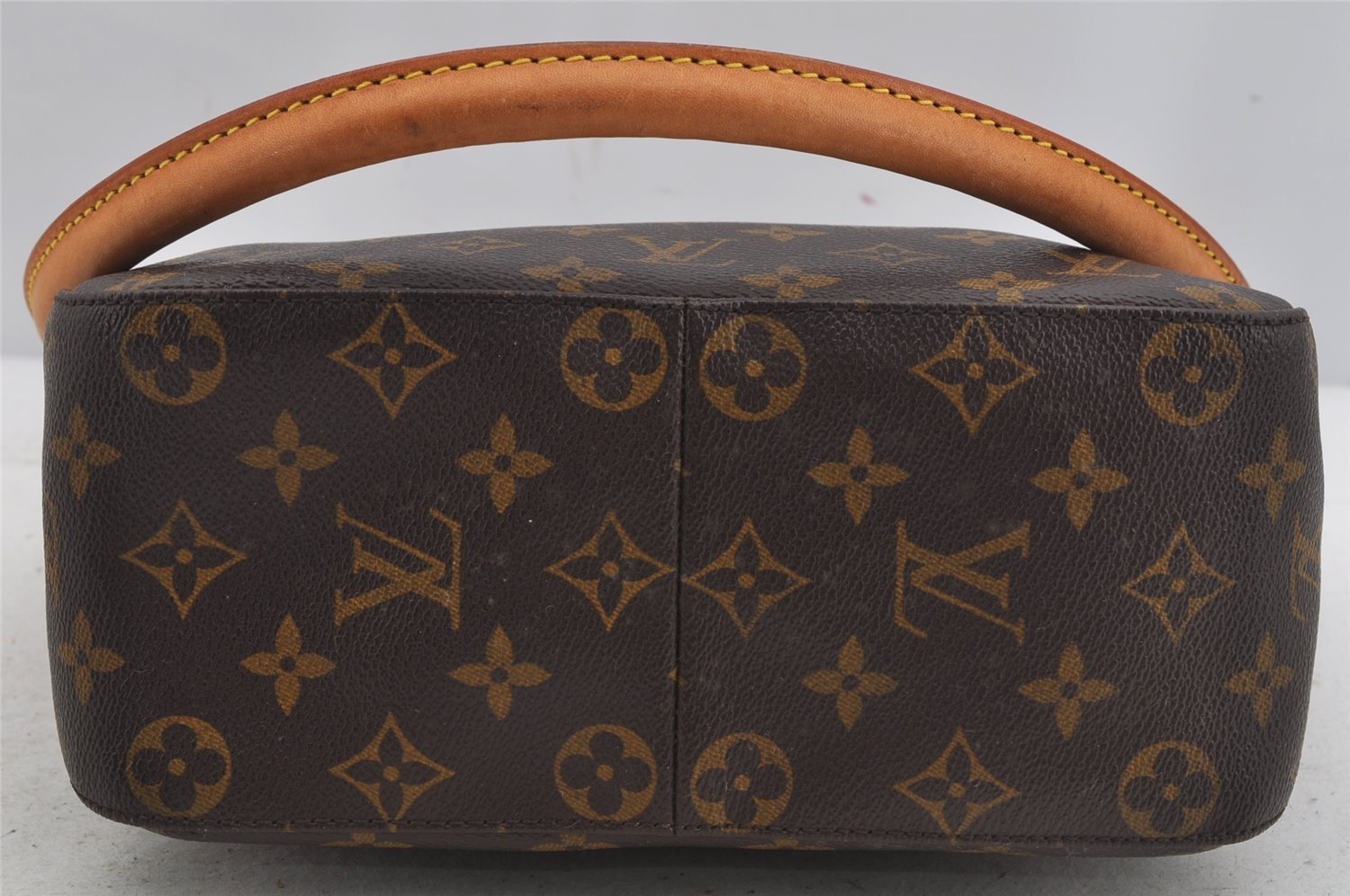 Authentic Louis Vuitton Monogram Looping MM Shoulder Bag M51146 LV 5907J