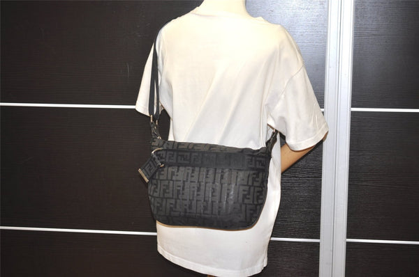 Authentic FENDI Zucca Shoulder Cross Body Bag Purse Canvas Leather Black 5916I