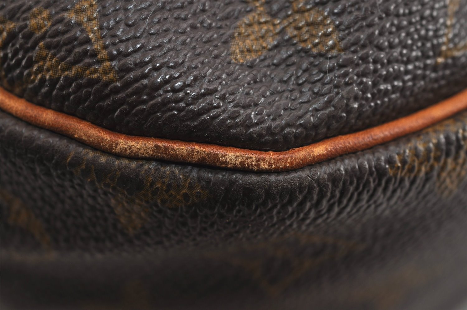 Authentic Louis Vuitton Monogram Saumur 35 Shoulder Cross Bag M42254 LV 5917J