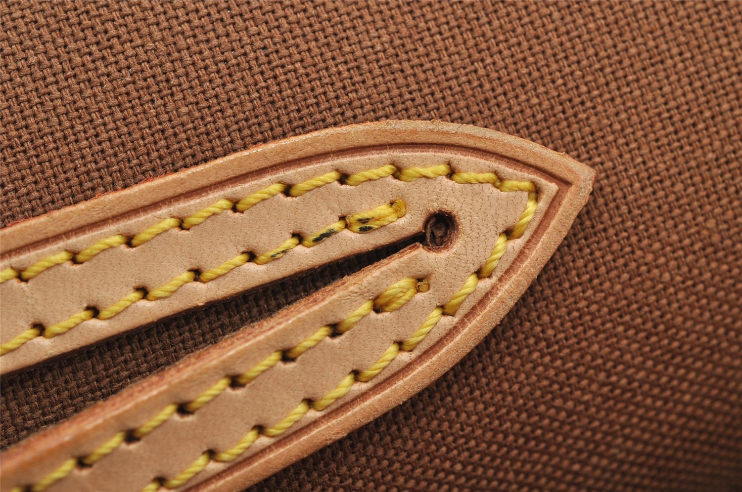 Authentic Louis Vuitton Monogram Alma Hand Bag Purse M51130 LV 5920I