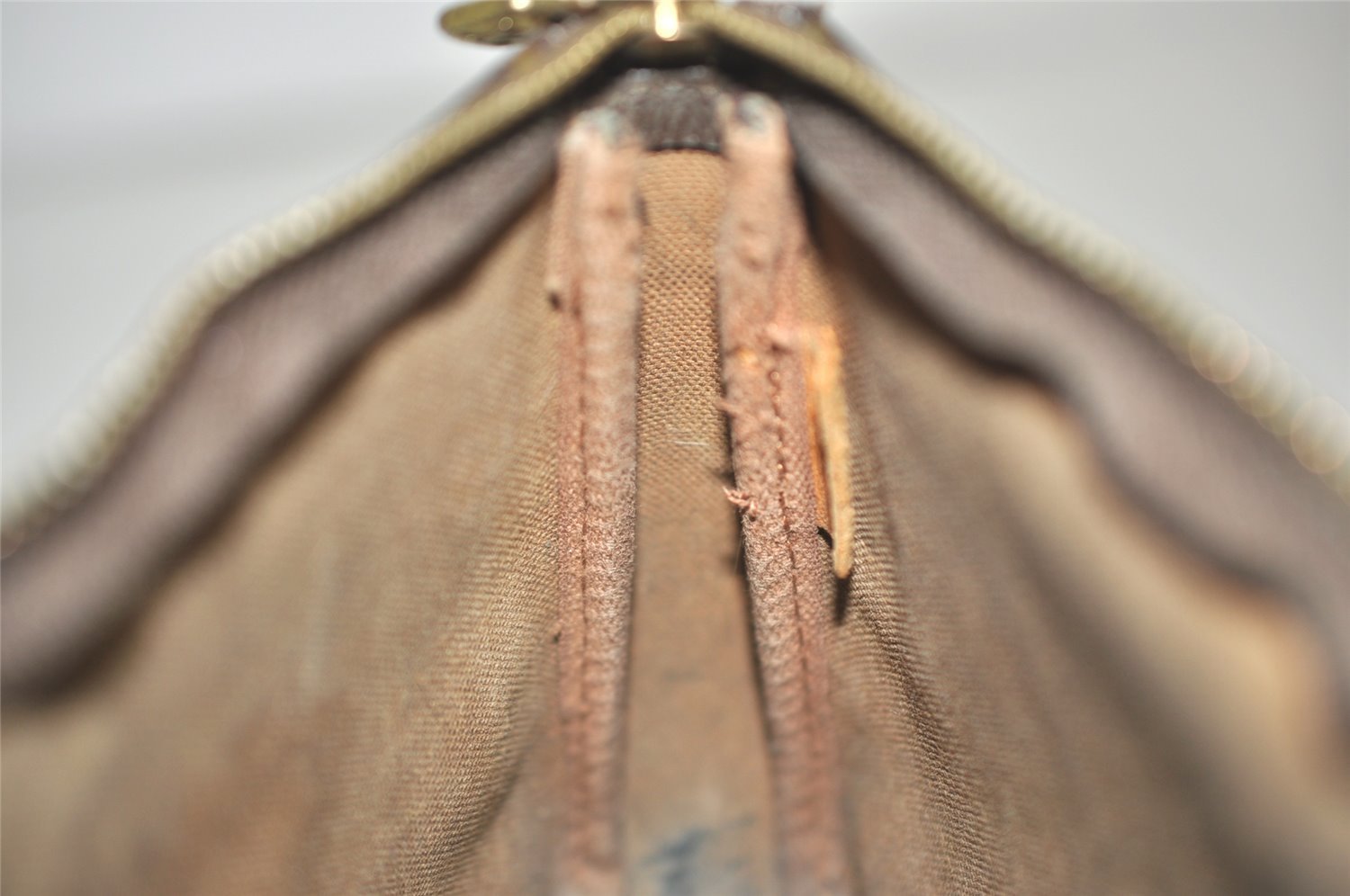 Authentic Louis Vuitton Monogram Pochette Accessoires Pouch M51980 LV 5922I