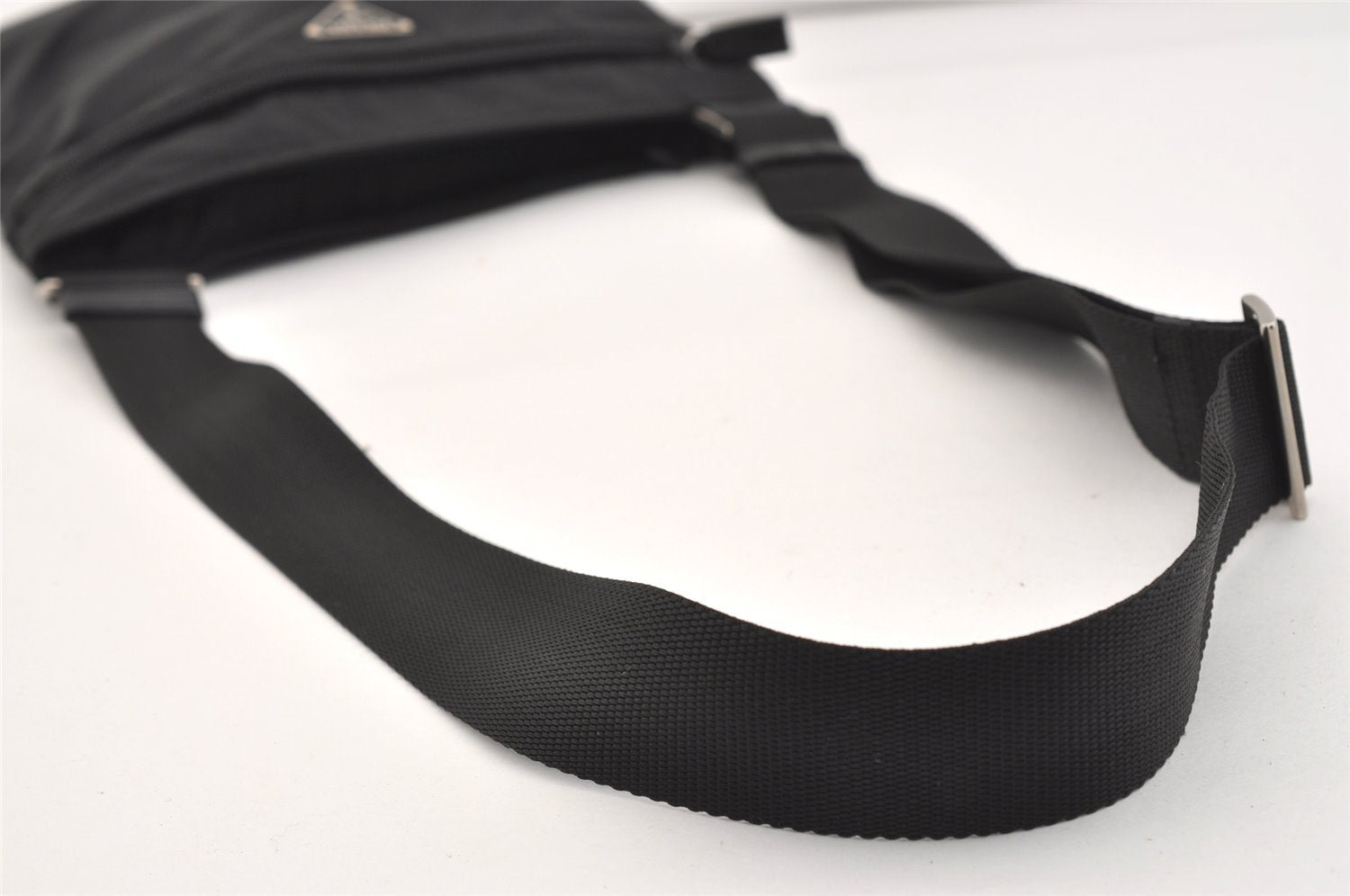 Authentic PRADA Nylon Tessuto Leather Shoulder Cross Body Bag Purse Black 5922J