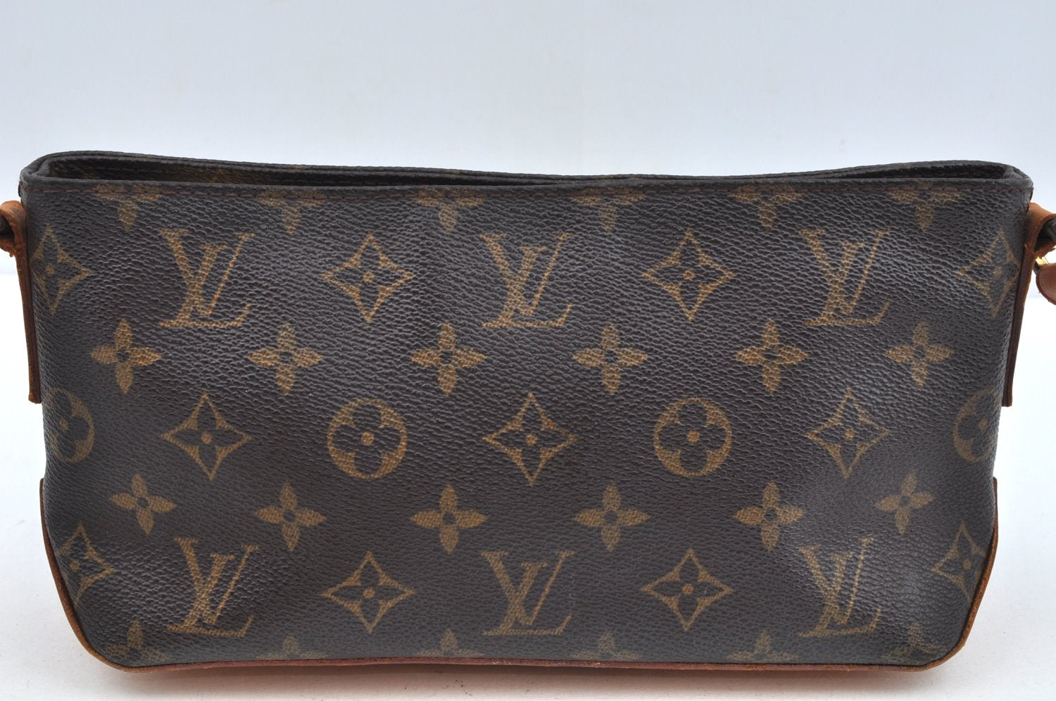 Authentic Louis Vuitton Monogram Trotteur Shoulder Cross Bag M51240 LV 5924J