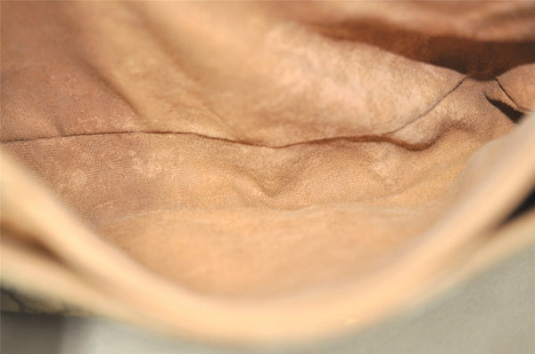 Authentic GUCCI Shoulder Cross Body Bag Purse GG PVC Leather Brown Junk 5925I