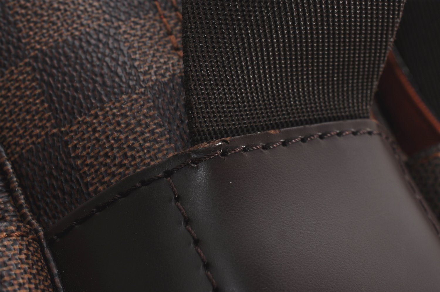 Authentic Louis Vuitton Damier Naviglio Shoulder Cross Body Bag N45255 LV 5925J