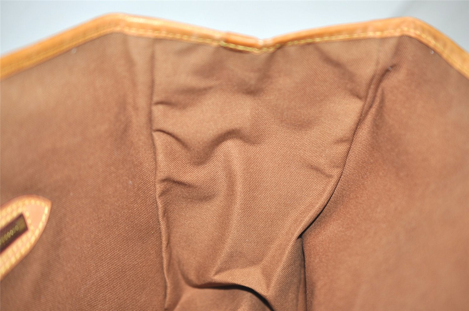 Authentic Louis Vuitton Monogram Batignolles Horizontal Tote Bag M51154 LV 5927J