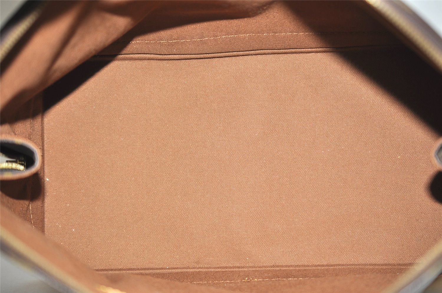 Authentic Louis Vuitton Monogram Alma Hand Bag Purse M51130 LV 5933J