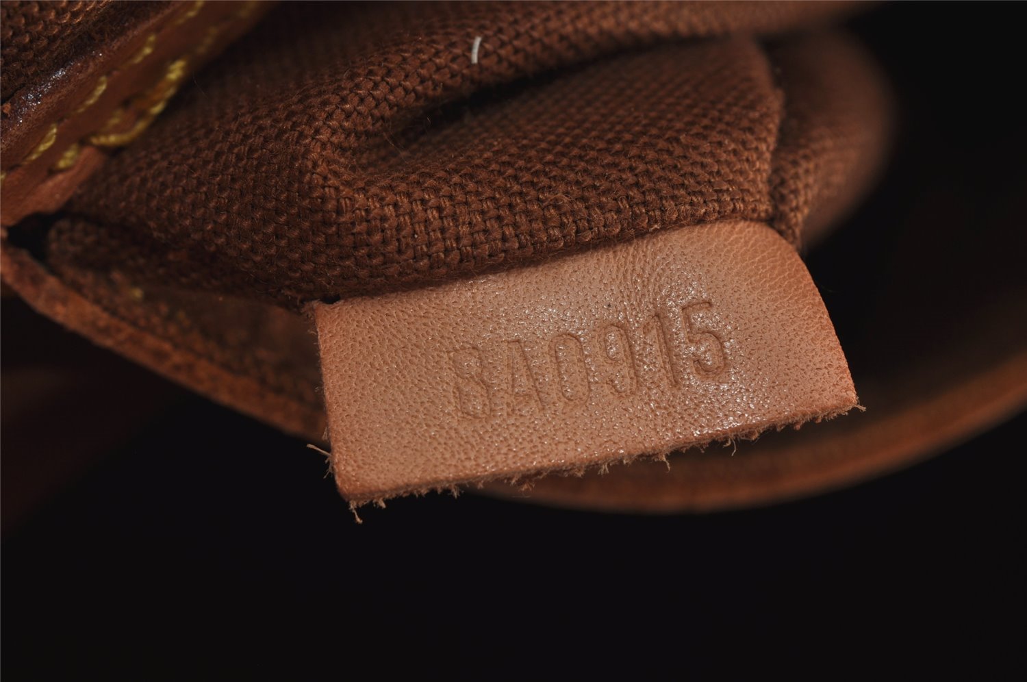 Authentic Louis Vuitton Monogram Alma Hand Bag Purse M51130 LV 5935J