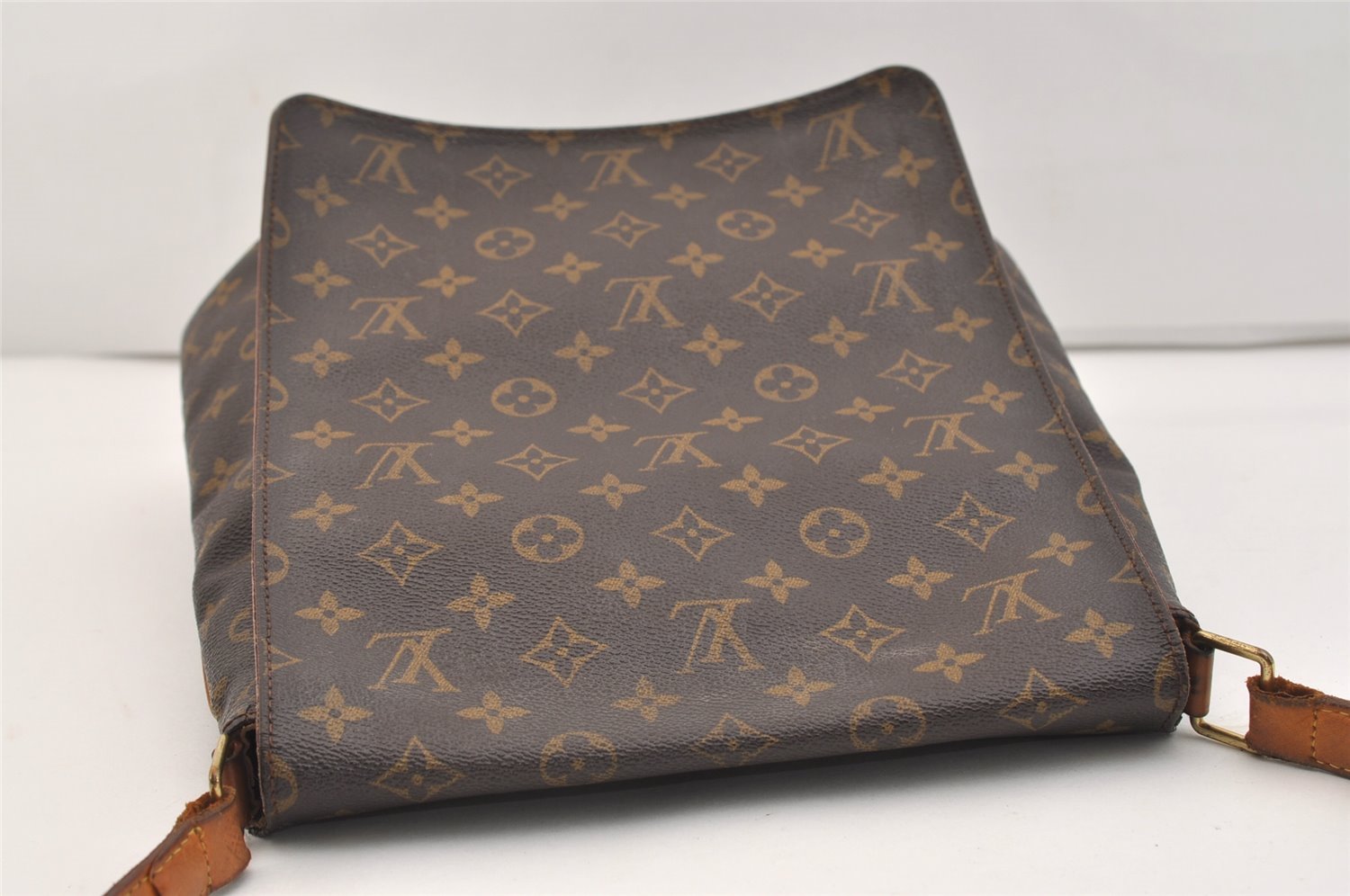 Authentic Louis Vuitton Monogram Musette Shoulder Cross Body Bag M51256 LV 5936J