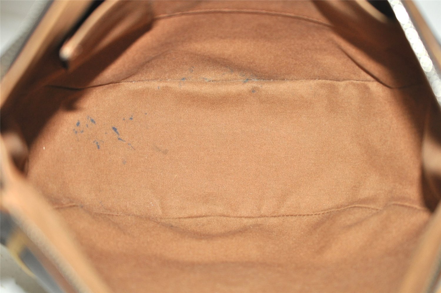 Authentic Louis Vuitton Monogram Tulum GM Shoulder Cross Bag M40075 LV 5938J