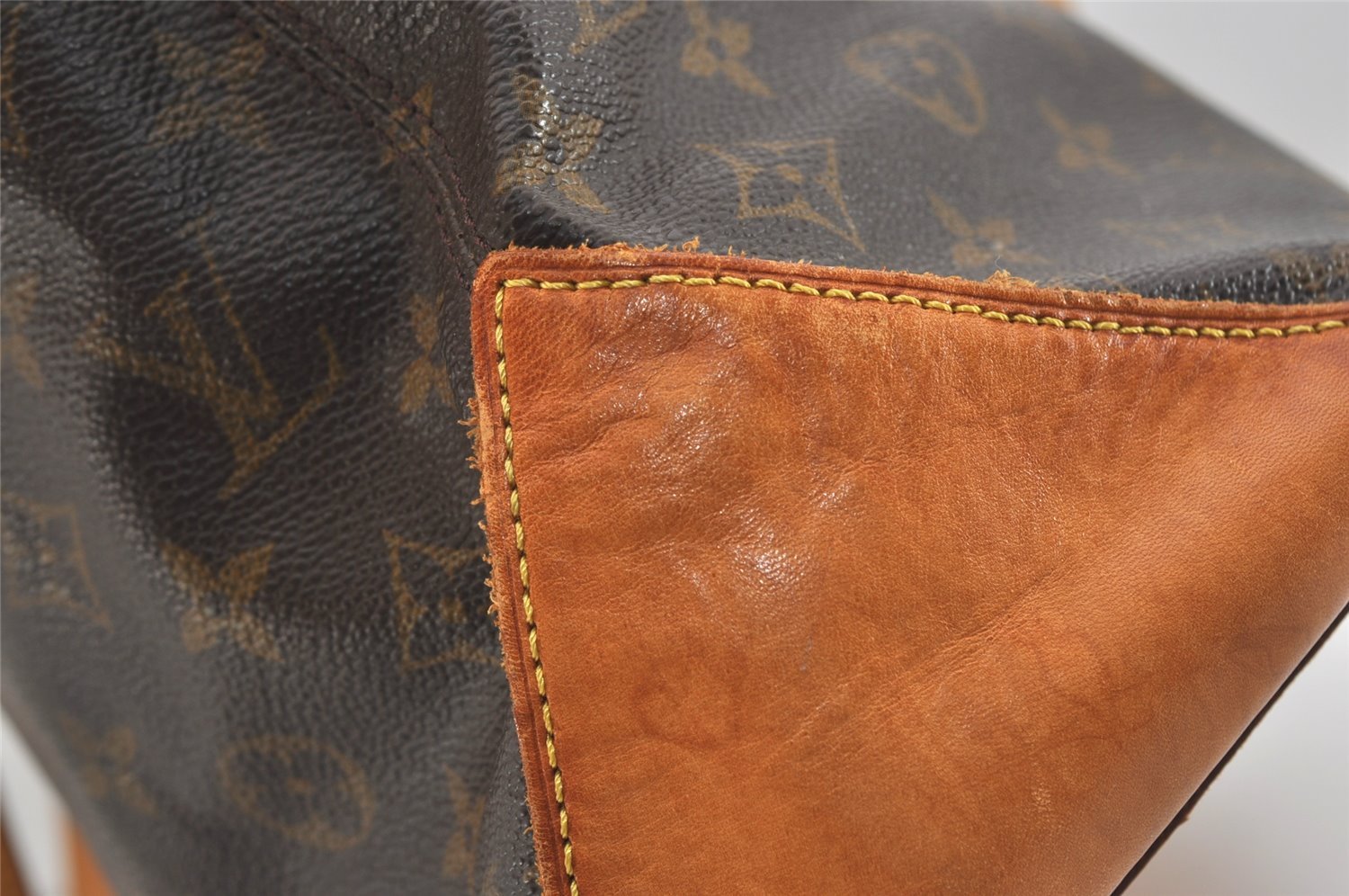 Authentic Louis Vuitton Monogram Cabas Mezzo Shoulder Tote Bag M51151 LV 5939J