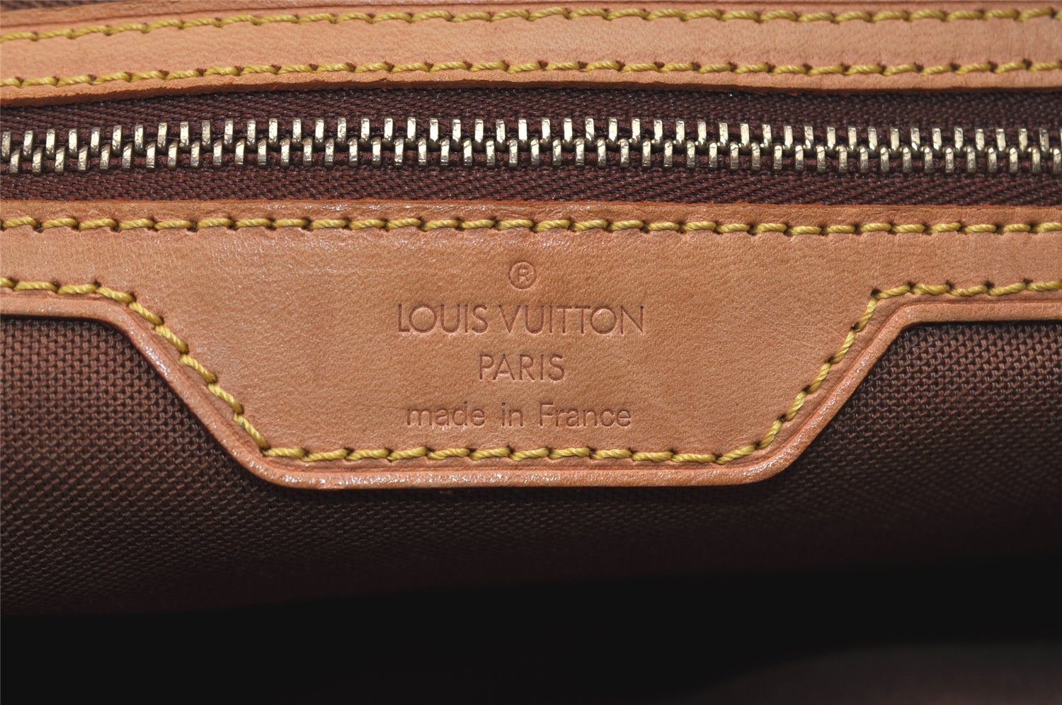 Authentic Louis Vuitton Monogram Cabas Mezzo Shoulder Tote Bag M51151 LV 5939J