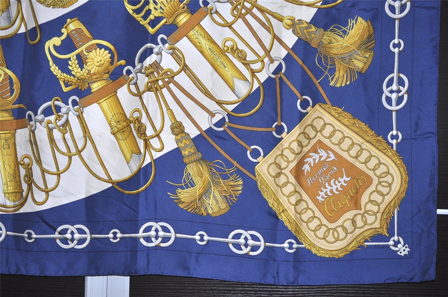 Authentic HERMES Carre 90 Scarf 