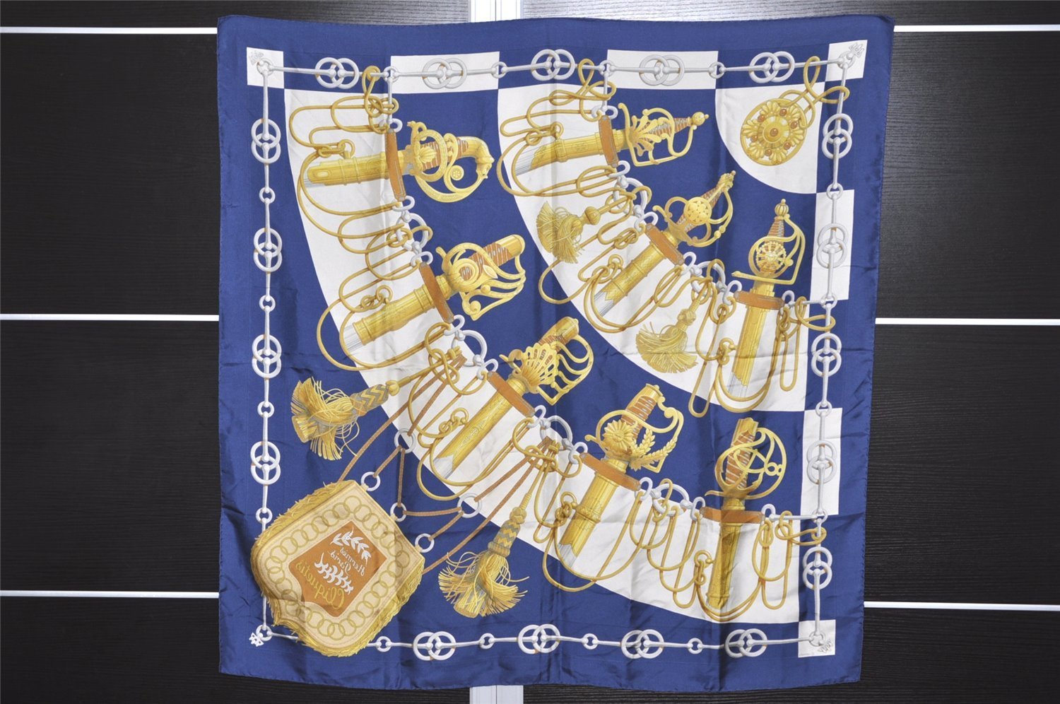 Authentic HERMES Carre 90 Scarf 