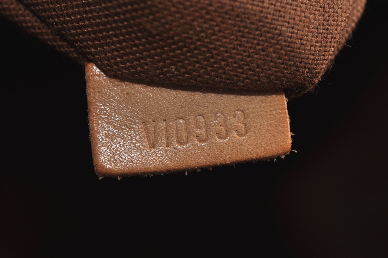 Authentic Louis Vuitton Monogram Alma Hand Bag Purse M51130 LV 5941J