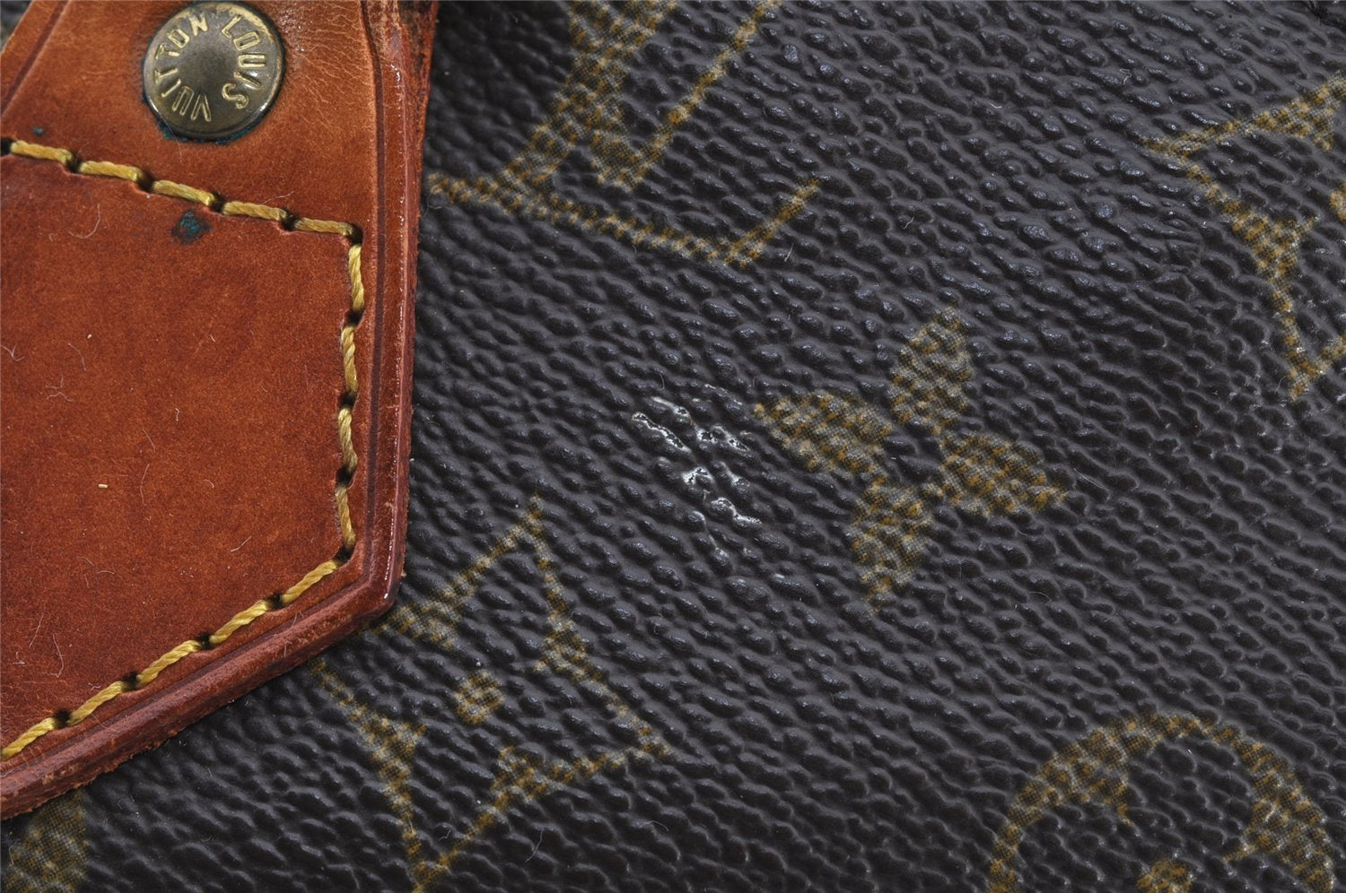 Authentic Louis Vuitton Monogram Alma Hand Bag Purse M51130 LV 5943J