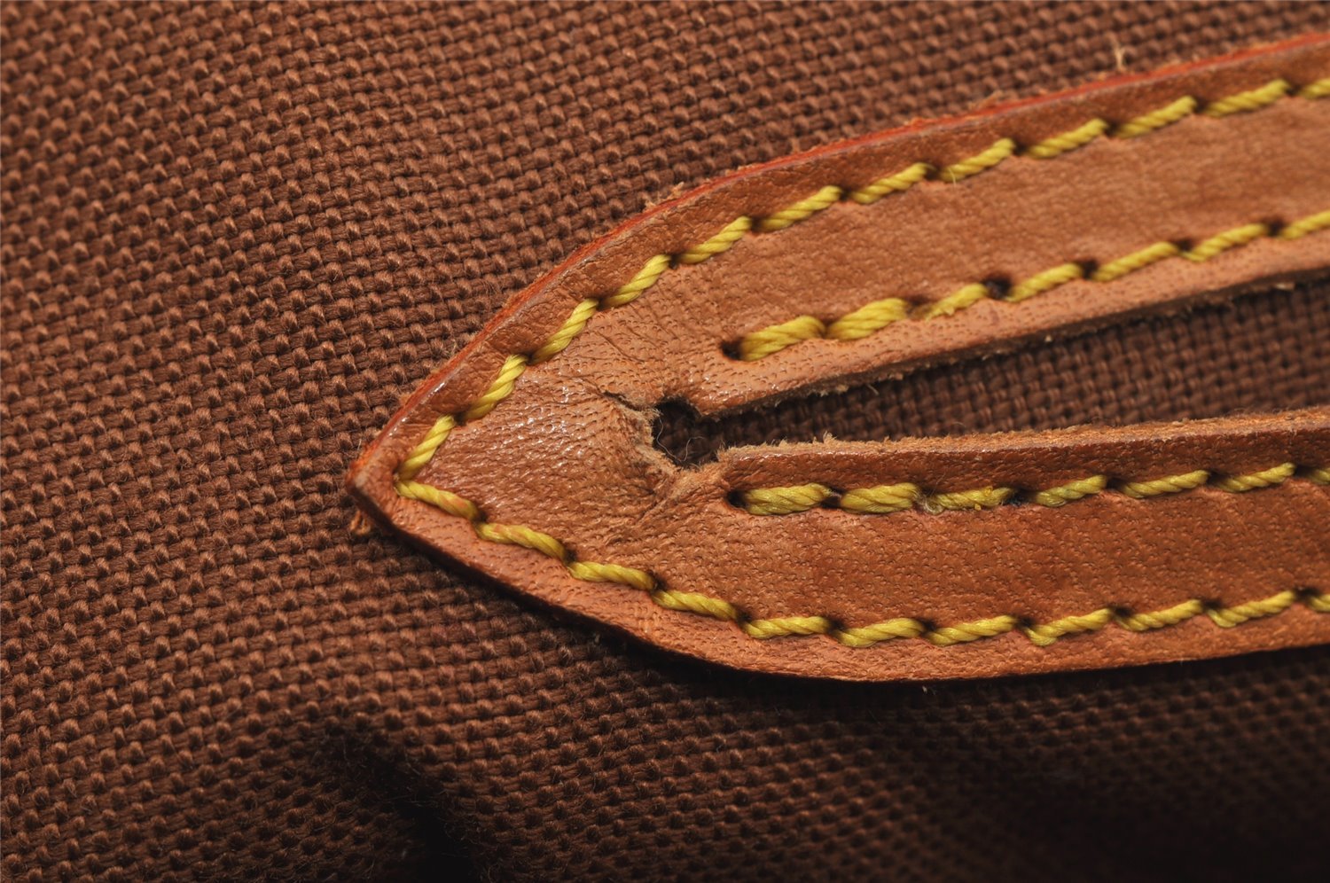 Authentic Louis Vuitton Monogram Alma Hand Bag Purse M51130 LV 5943J