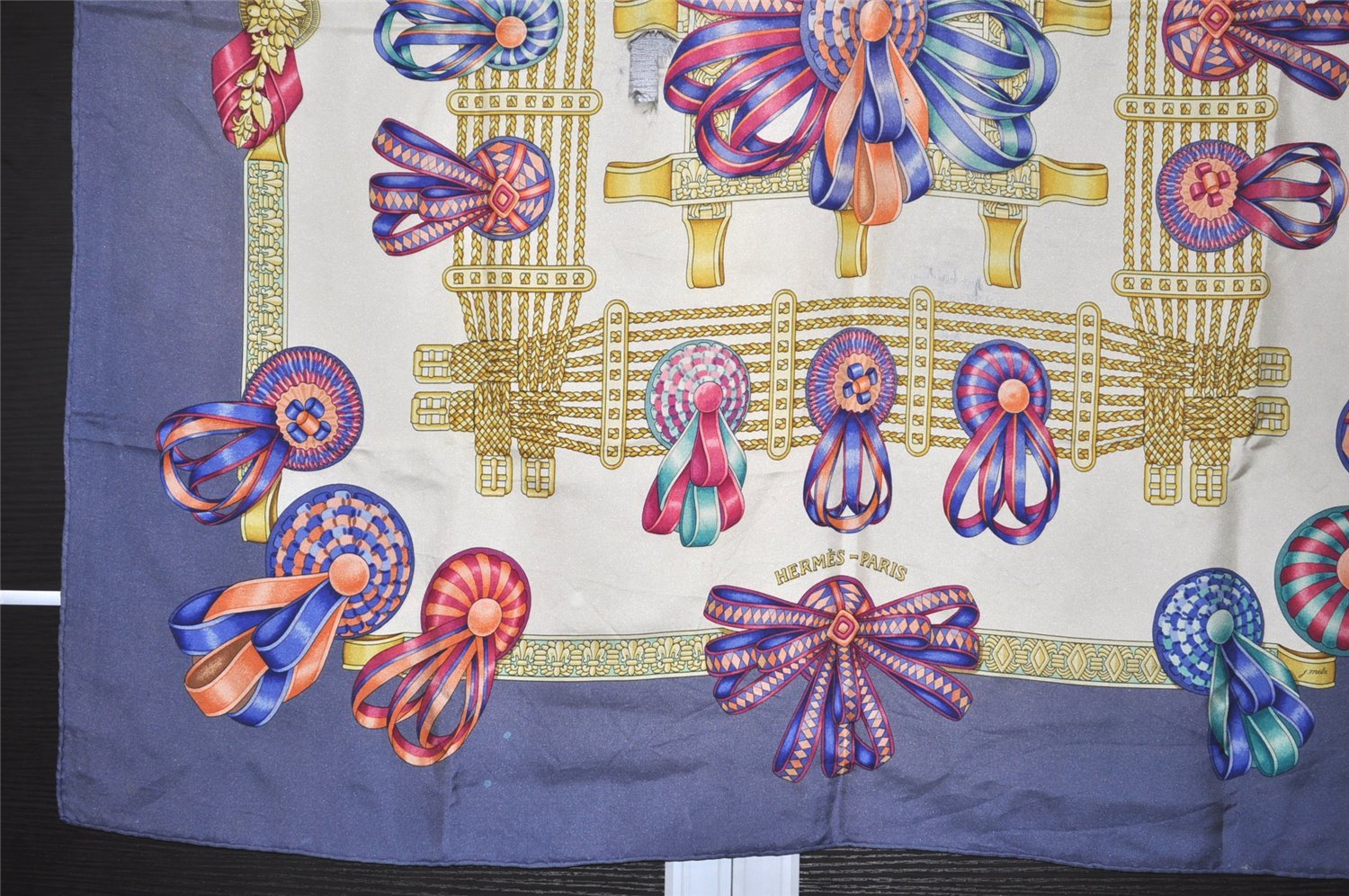 Authentic HERMES Carre 90 Scarf 