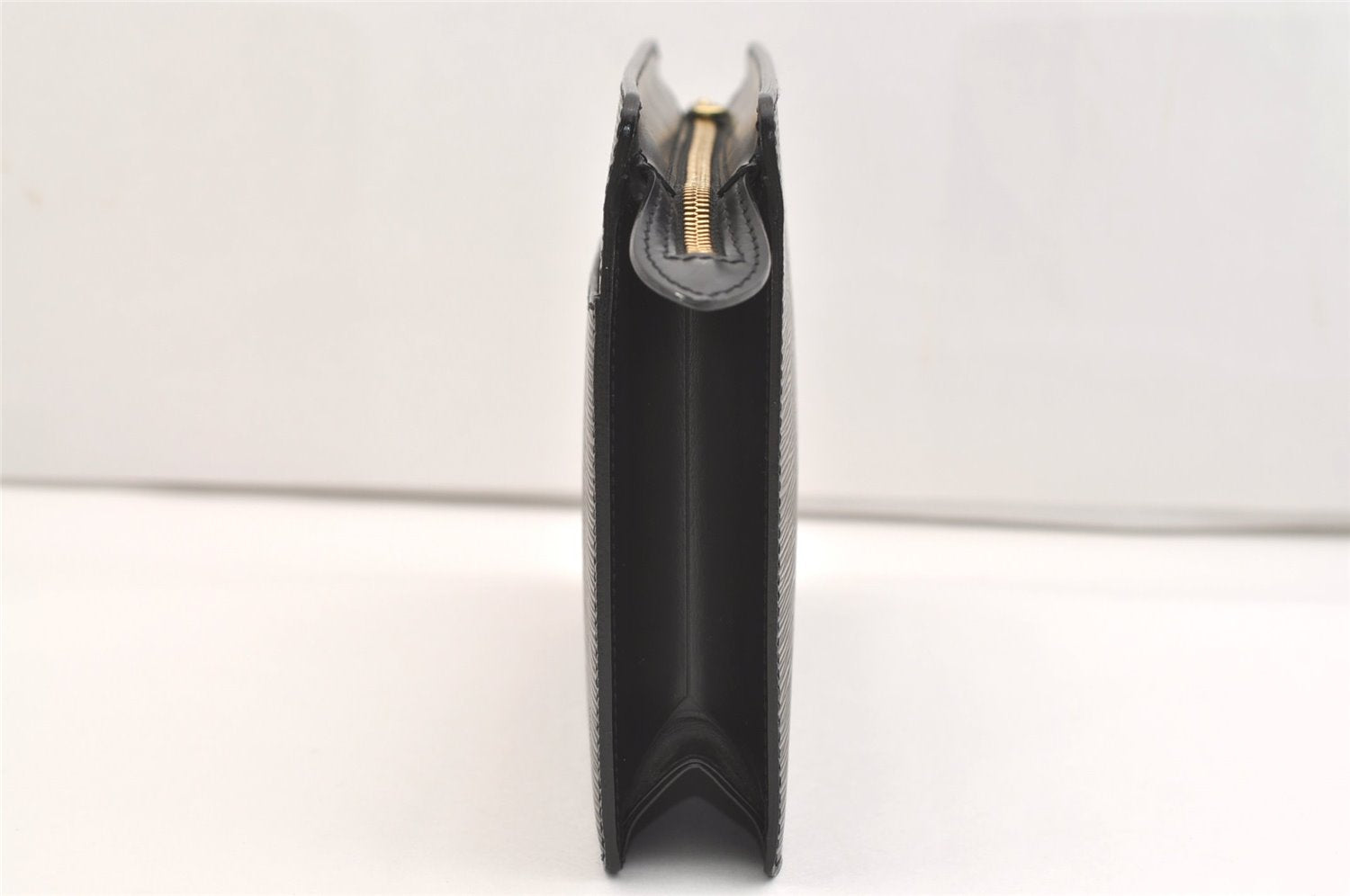 Authentic Louis Vuitton Epi Pochette Homme Clutch Hand Bag Black M52522 LV 5948J