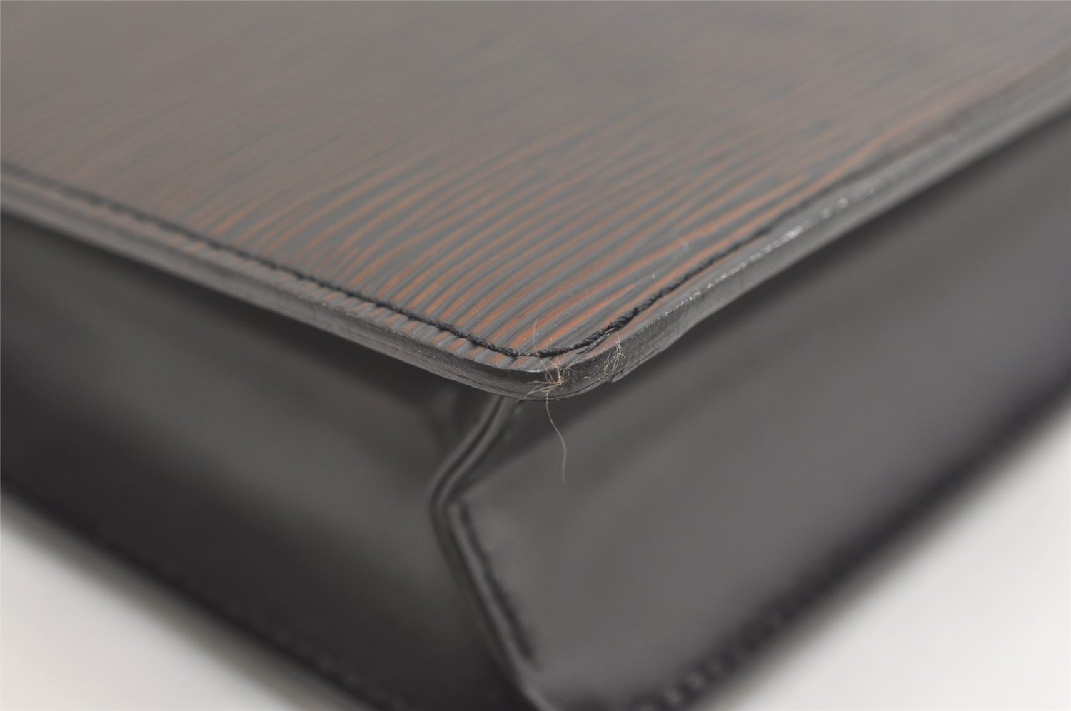 Authentic Louis Vuitton Epi Pochette Homme Clutch Hand Bag Black M52522 LV 5948J