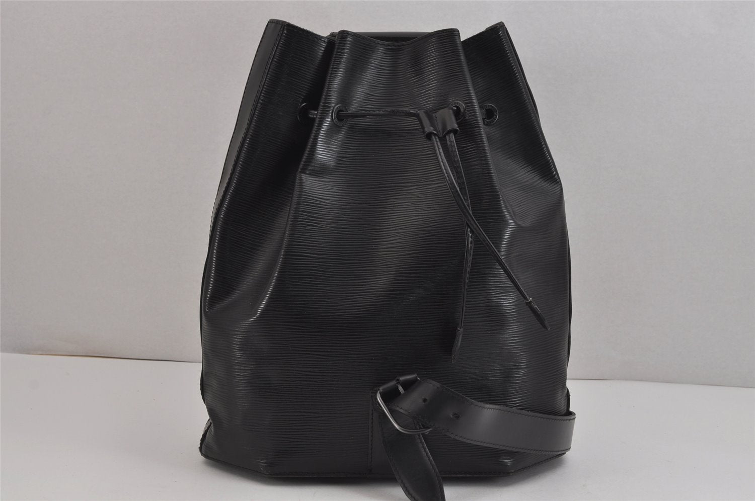 Authentic Louis Vuitton Epi Sac A Dos Shoulder Bag Black M80153 LV 5949J