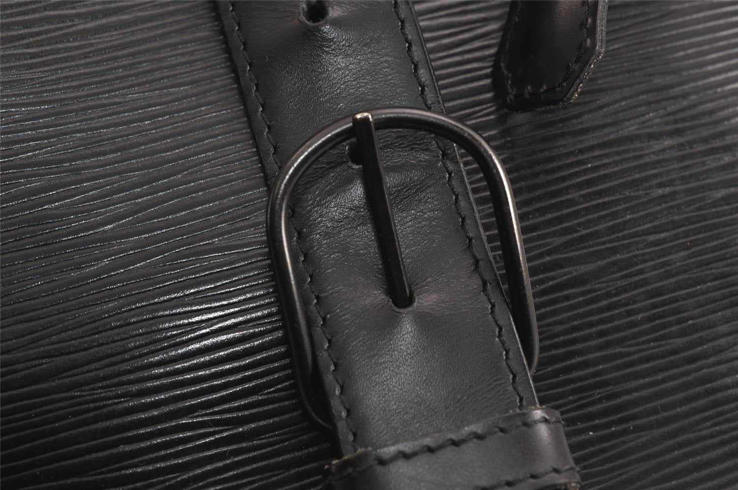 Authentic Louis Vuitton Epi Sac A Dos Shoulder Bag Black M80153 LV 5949J