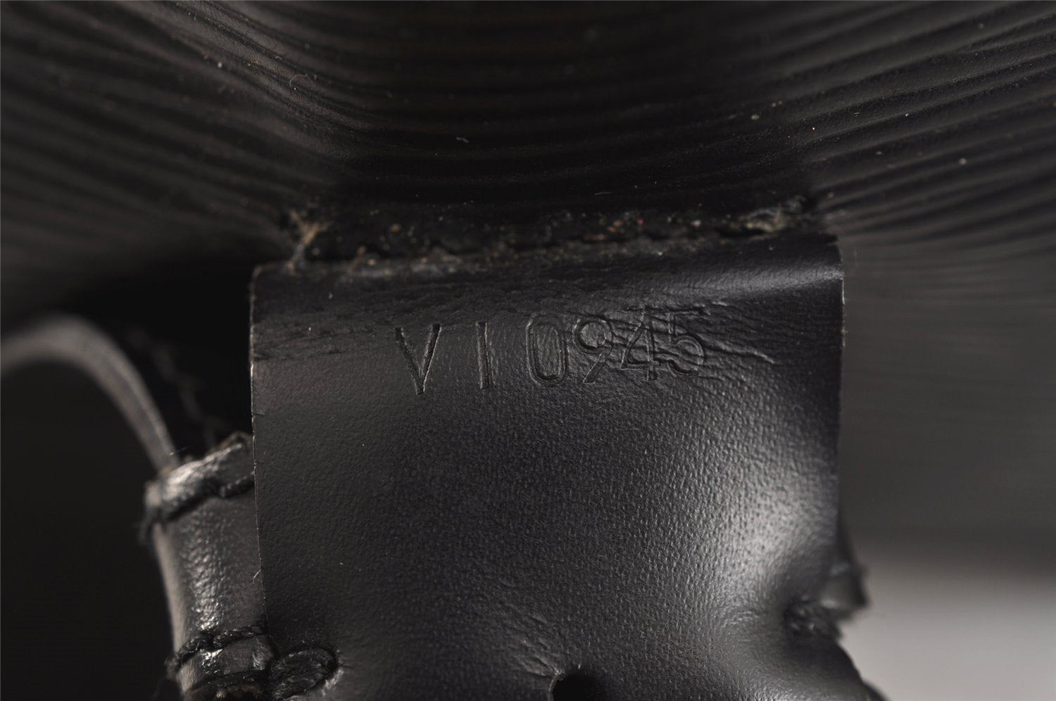 Authentic Louis Vuitton Epi Sac A Dos Shoulder Bag Black M80153 LV 5949J