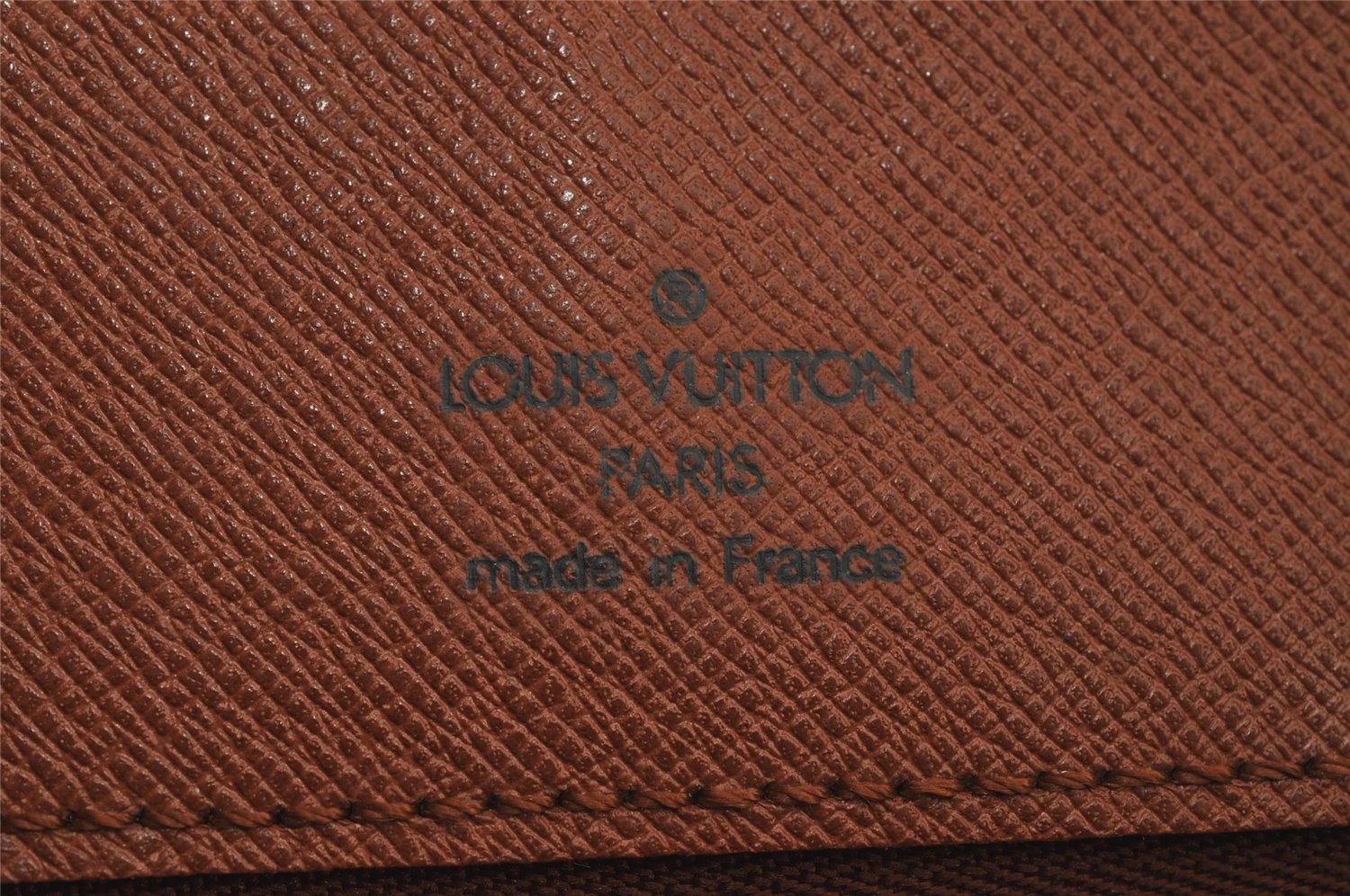 Authentic Louis Vuitton Monogram Saint Cloud GM M51242 Shoulder Cross Bag 5950J