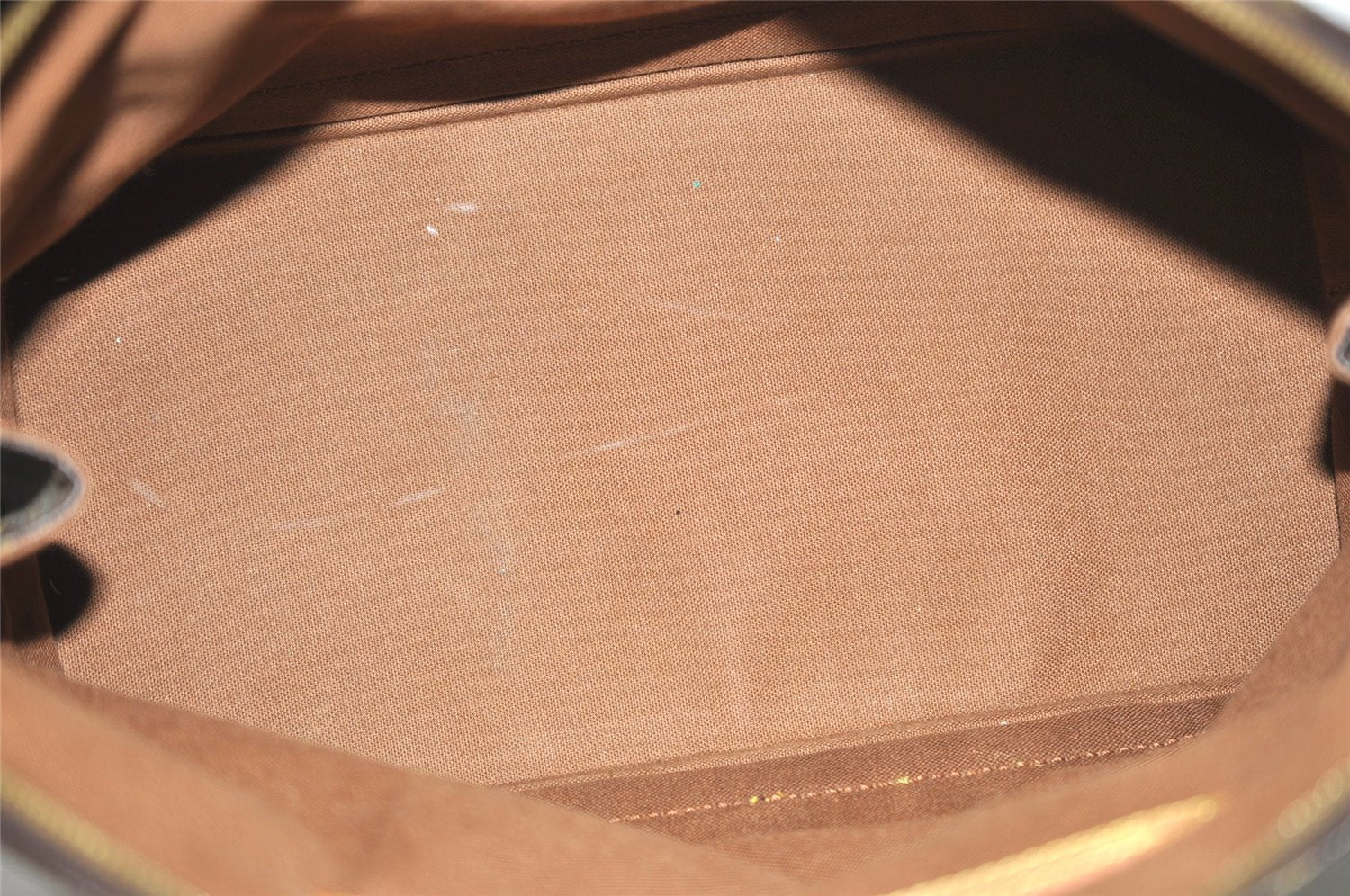 Authentic Louis Vuitton Monogram Alma Hand Bag Purse M51130 LV 5956J