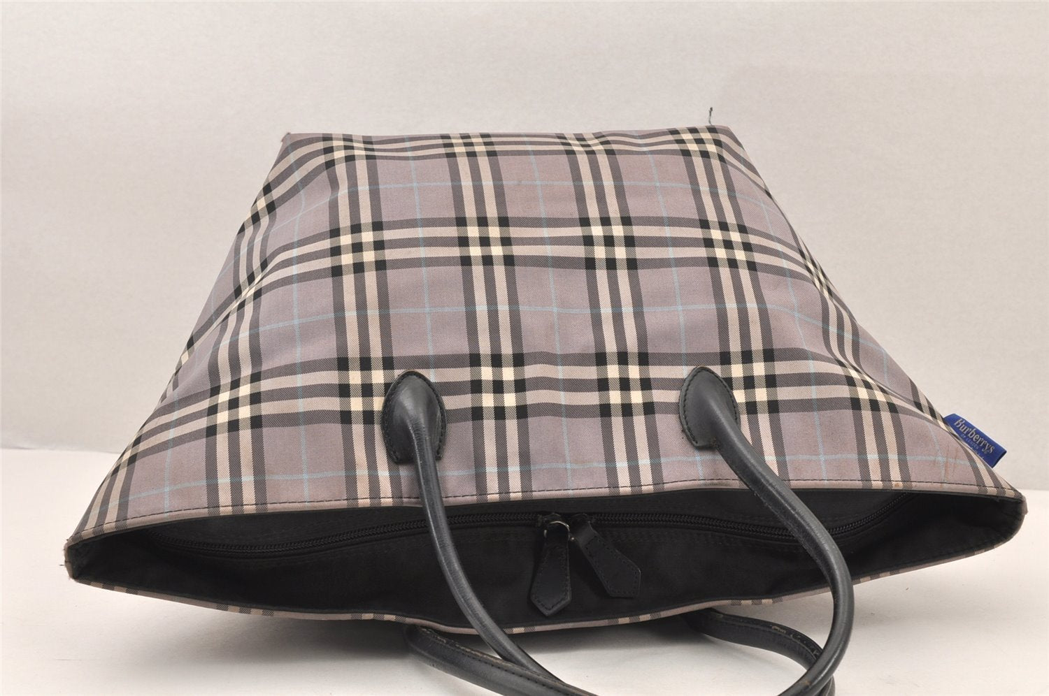 Authentic BURBERRY BLUE LABEL Check Hand Tote Bag Nylon Leather Gray 5961K