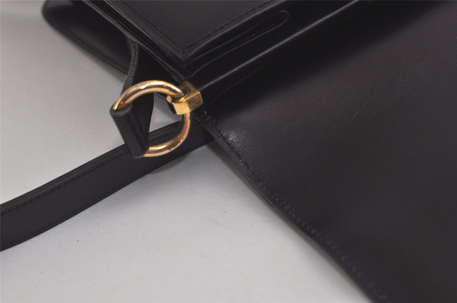 Authentic Christian Dior Shoulder Cross Body Bag Purse Leather Black 5975K